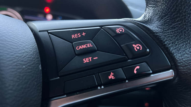 Nissan Juke 1.6 Hybrid N-Connecta 5dr Auto Hybrid Hatchback